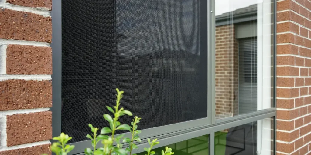 Fixed window screens with Amplimesh Supascreen